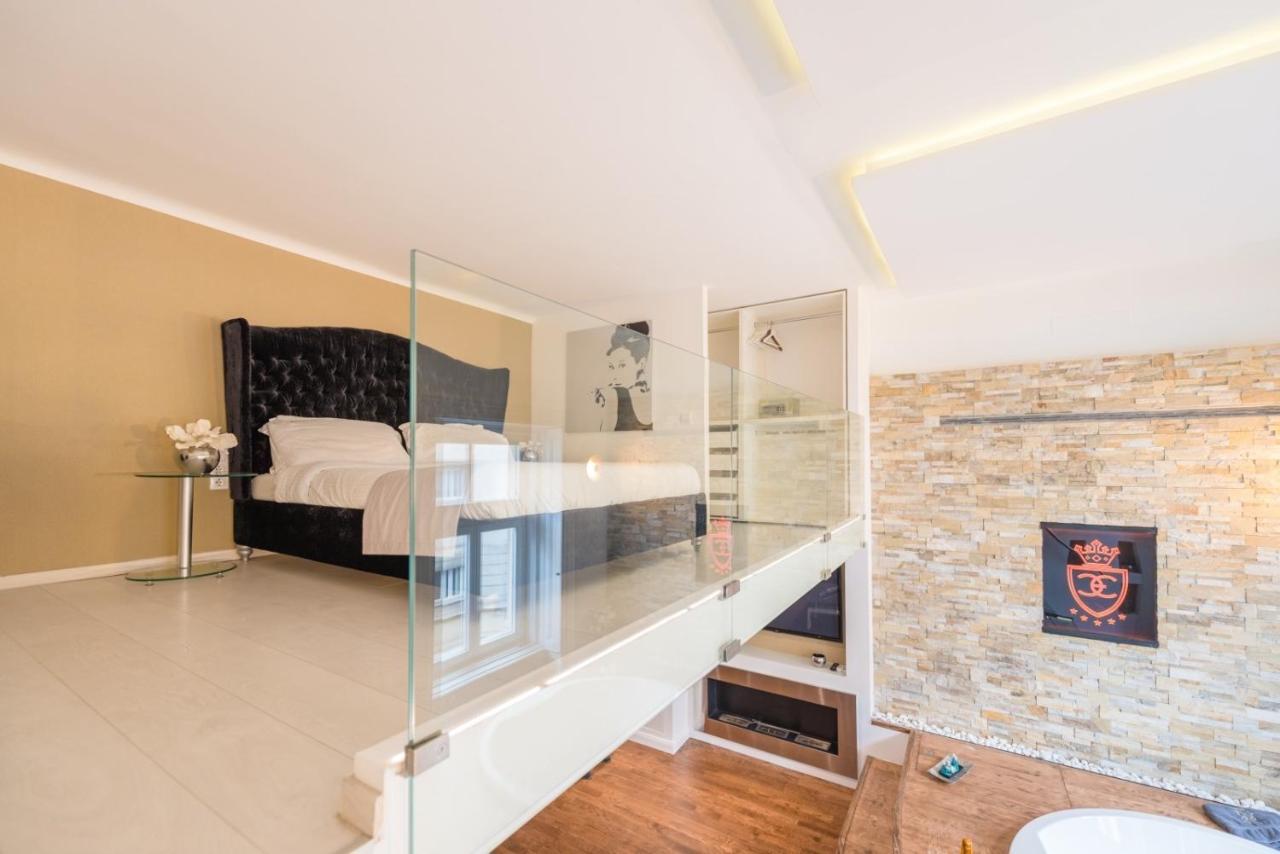 Apartament Enzo Capo Jacuzzi Andrassy Budapeszt Zewnętrze zdjęcie