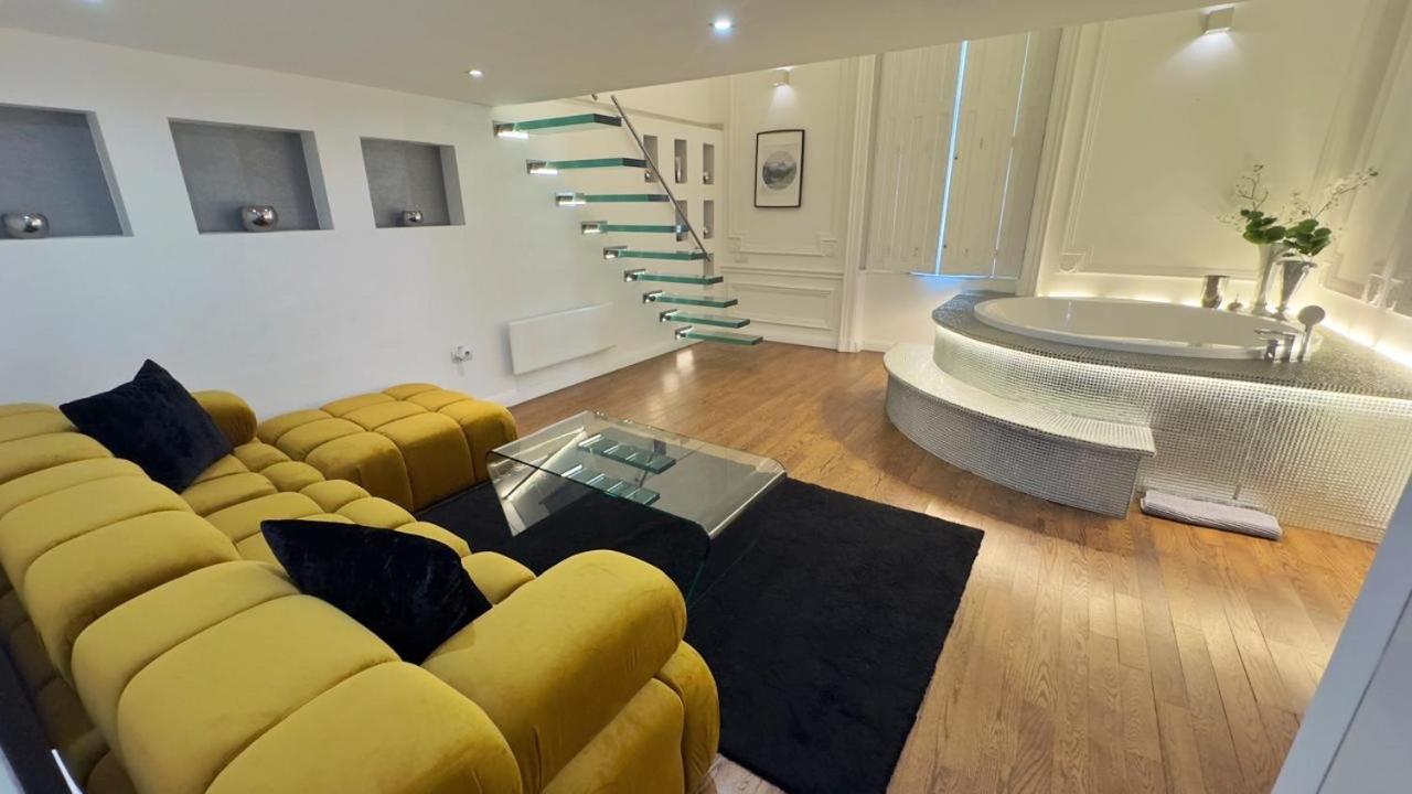 Apartament Enzo Capo Jacuzzi Andrassy Budapeszt Zewnętrze zdjęcie